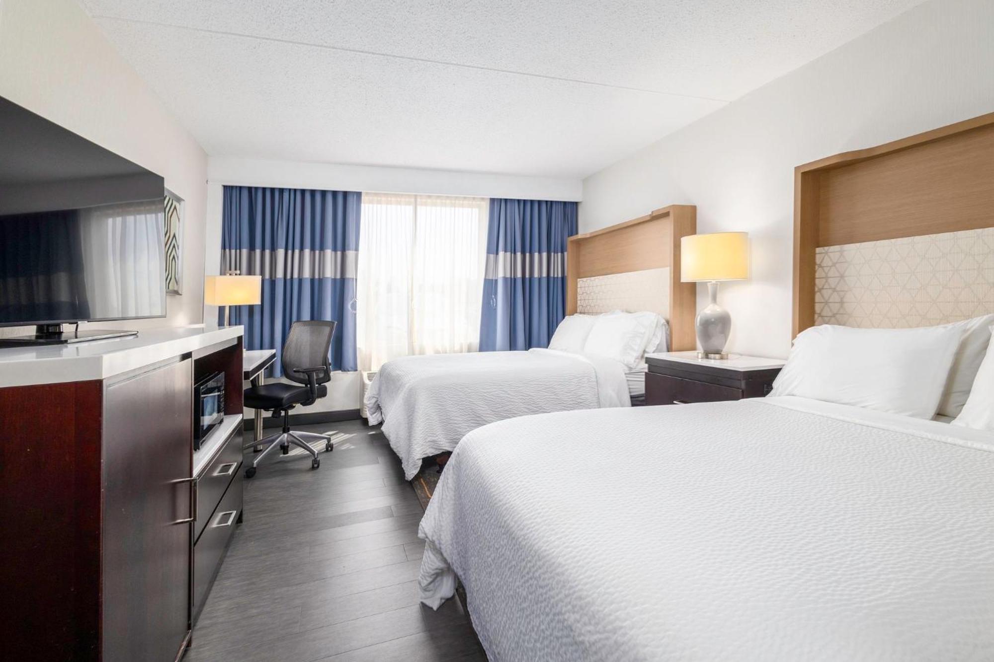 Holiday Inn Weirton-Steubenville Area Exteriér fotografie